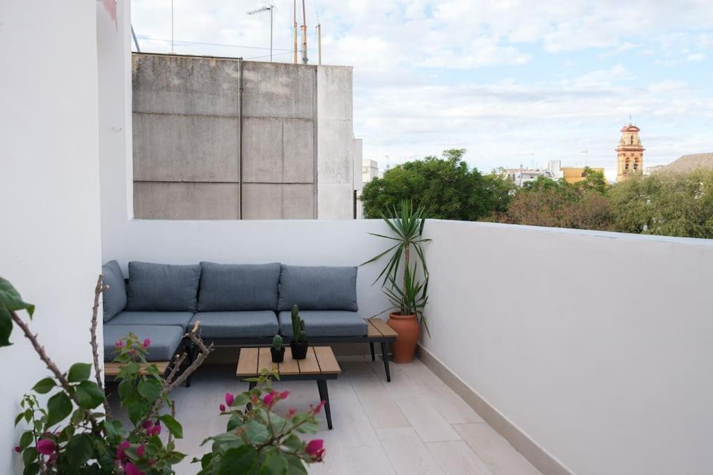 Atico Exclusivo Con Terraza En Santa Catalina Apartment Севиля Екстериор снимка